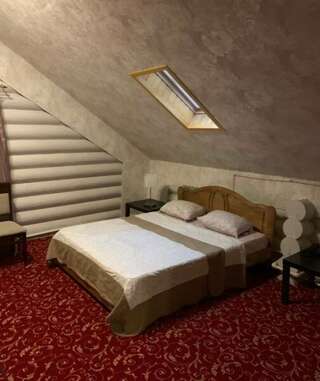 Отель Царь Тула Студио Делюкс-2