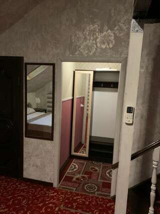 Отель Царь Тула Студио Делюкс-5